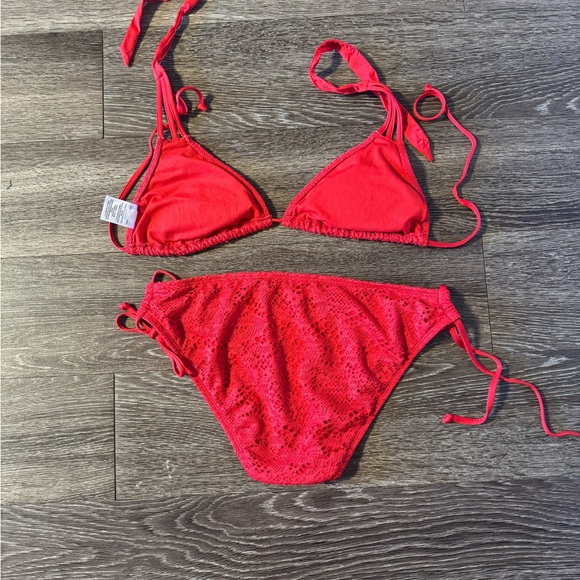 Red Bikini Set - Picture 2 of 3